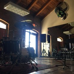 The Music Box - Kessler Park - The Hourly Studio offers a unique vibe.