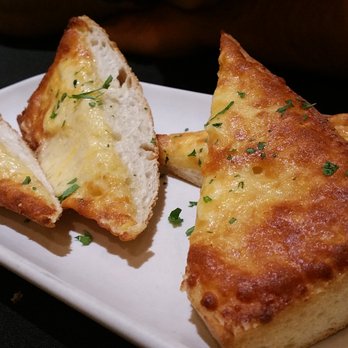 Cafe Julia - Cafes Near Me - Honolulu, Hawaii