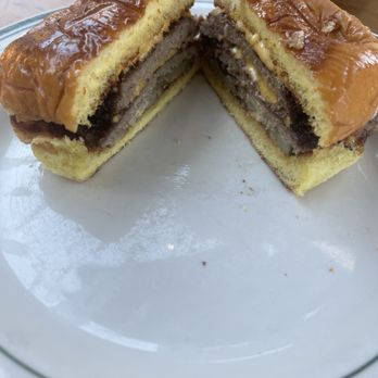 Gralehaus - Burger with gluten free bun - Beer Bar Near Me - Louisville, Kentucky
