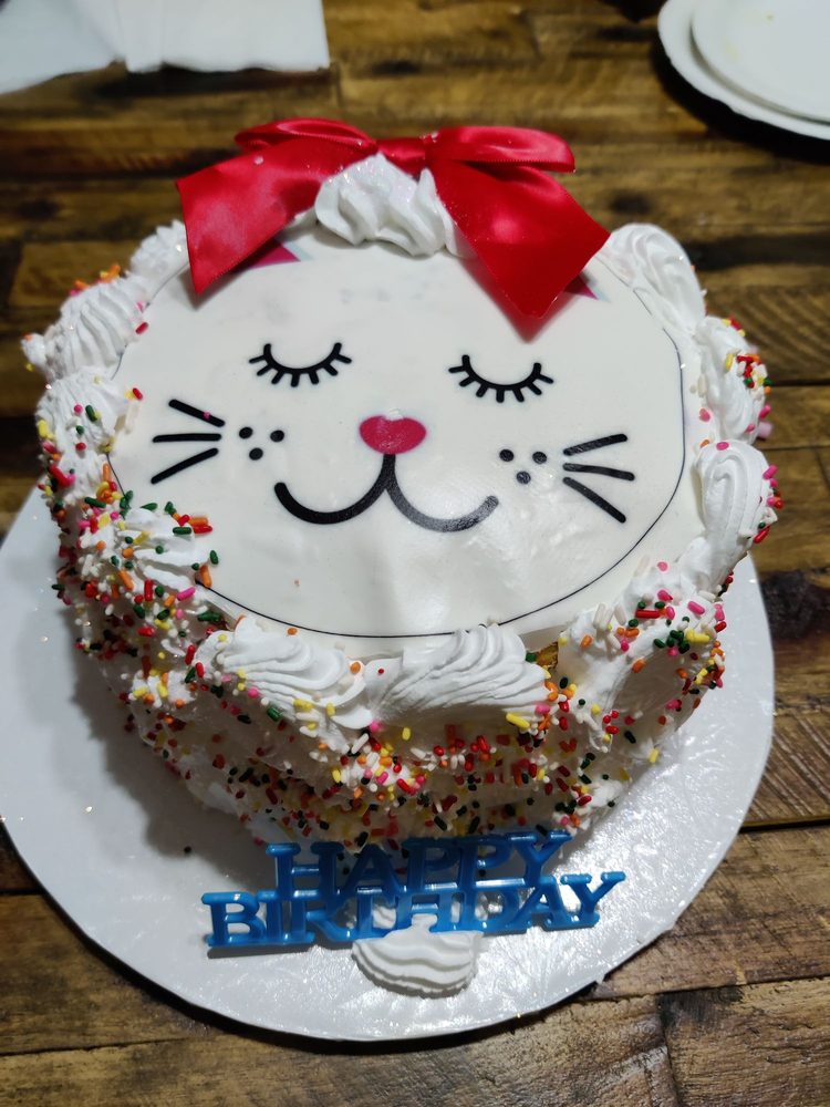 JOSHI CAKES AND STUFF 82 Photos Custom Cakes Victorville, CA