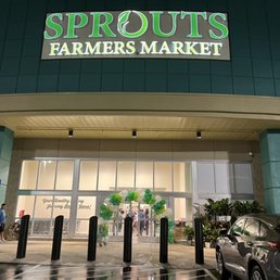 Exterior photo of Sprouts Farmers Market - Miami, Florida Exterior photo of Sprouts Farmers Market - Miami, Florida