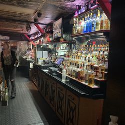 Dolly's Olde Time Tavern