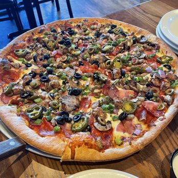 Hideaway Pizza - Large thin crust xtreme pizza $28.49 - Pizza Near Me - Enid, Oklahoma Hideaway Pizza - Large thin crust xtreme pizza $28.49 - Pizza Near Me - Enid, Oklahoma