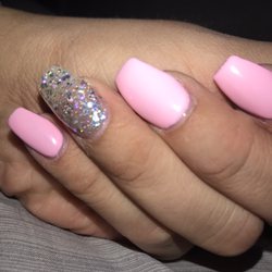 Tracy Nails
