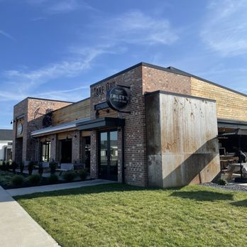 Edley’s Bar B Que - Barbeque Near Me - Glen Carbon, Illinois Edley’s Bar B Que - Barbeque Near Me - Glen Carbon, Illinois