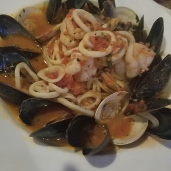 Italian Cafe - Zuppa de Pesce - Italian Near Me - Falls Church, Virginia Italian Cafe - Zuppa de Pesce - Italian Near Me - Falls Church, Virginia