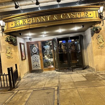 Elephant & Castle - Pubs Near Me - Chicago, Illinois