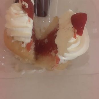 Molly's Cupcakes - Strawberry Shortcake - Desserts Near Me - Chicago, Illinois Molly's Cupcakes - Strawberry Shortcake - Desserts Near Me - Chicago, Illinois