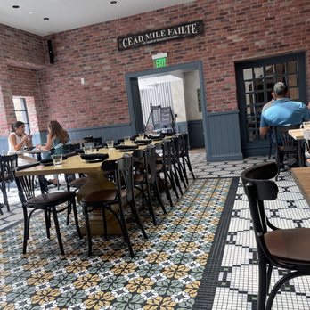 John Martin's - Interior - Irish Near Me - Miami, Florida
