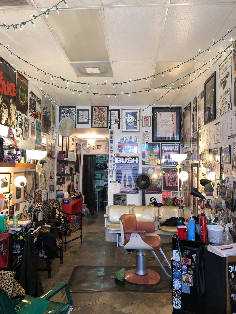 Star Booty Salon Image