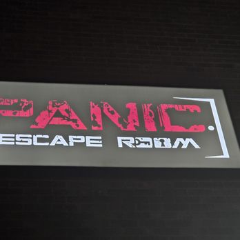Panic Escape Room - Escape Games Near Me - Hoffman Estates, Illinois