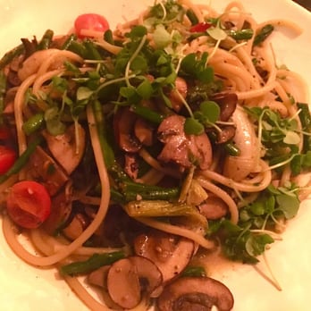 Stone Creek Bistro - Vegan Veggie Bucatini stir-fry type of dish (ours had mushrooms, tomatoes, asparagus)- yummy - New American Near Me - Blue Jay, California
