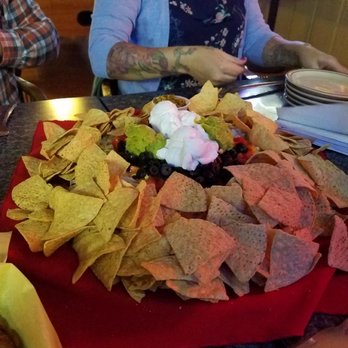 Stanley's Corner - the massive nachos - American Near Me - Gladstone, Oregon Stanley's Corner - the massive nachos - American Near Me - Gladstone, Oregon