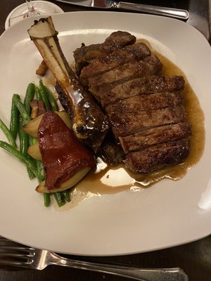 Bodegas Compostela by null