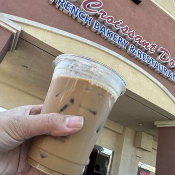 Le Croissant Dore - Cafe Sua Da - Bakeries Near Me - Westminster, California