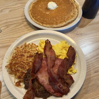 The Big Biscuit - The bigger big breakfast - Diners Near Me - Mission, Kansas The Big Biscuit - The bigger big breakfast - Diners Near Me - Mission, Kansas