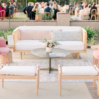 Très Chic Affairs - Lounge area - Wedding Planning Near Me Très Chic Affairs - Lounge area - Wedding Planning Near Me