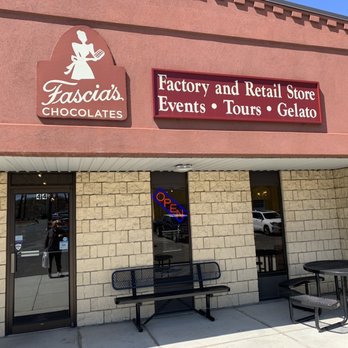 Fascia's Chocolates - Chocolatiers & Shops Near Me - Waterbury, Connecticut Fascia's Chocolates - Chocolatiers & Shops Near Me - Waterbury, Connecticut
