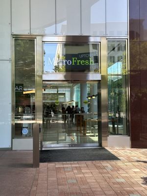 MetroFresh Uptown by null