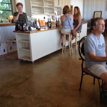 Hawk's Shadow Winery - Wineries Near Me - Dripping Springs, Texas Hawk's Shadow Winery - Wineries Near Me - Dripping Springs, Texas