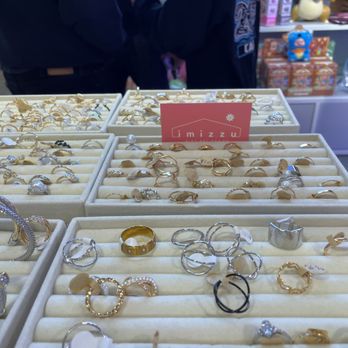 Imizzu Gift Shop - Jewelry - Gift Shops Near Me - Alhambra, California