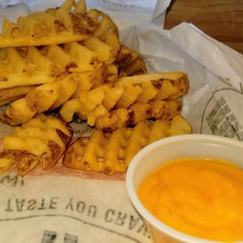 Mr Hero - Waffle fries w/ cheddar sauce - Burgers Near Me - Niles, Ohio