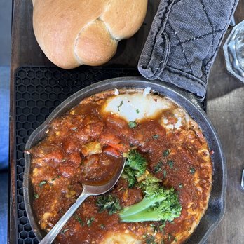 Café Alma - Veggie shakshouka - Breakfast & Brunch Near Me - Cincinnati, Ohio
