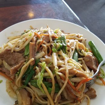 Happy Noodle - Beef Chowmein - Chinese Near Me - Temple City, California Happy Noodle - Beef Chowmein - Chinese Near Me - Temple City, California