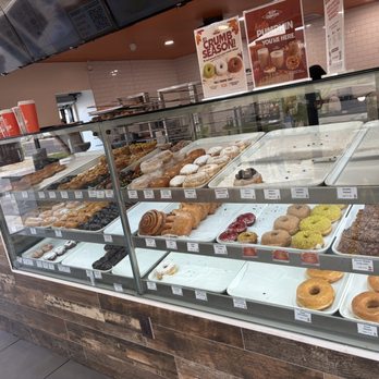 Randy's Donuts - Donuts Near Me - Phoenix, Arizona Randy's Donuts - Donuts Near Me - Phoenix, Arizona