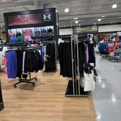 DICK'S Sporting Goods
