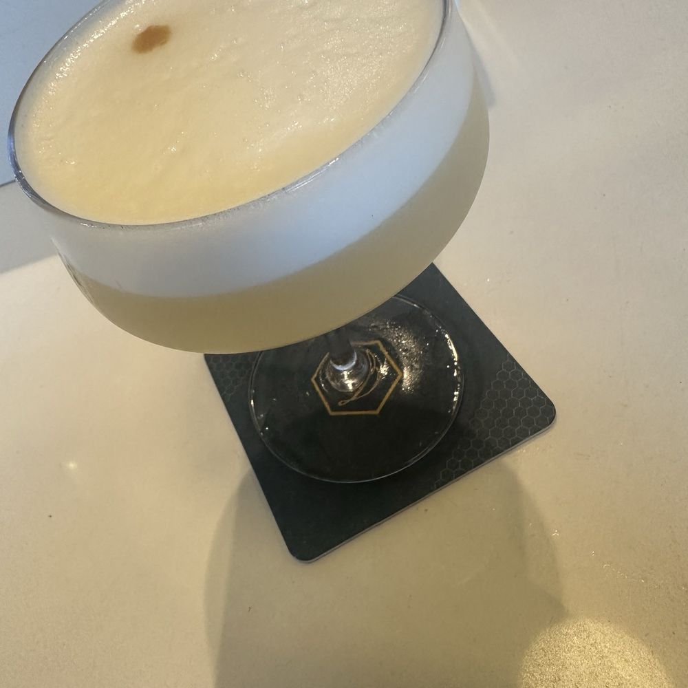 The Beehive - Cocktail Bars Near Me - San Francisco, California The Beehive - Cocktail Bars Near Me - San Francisco, California