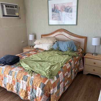 Redwood Motel - Bed - Hotels Near Me - Bridgeport, California