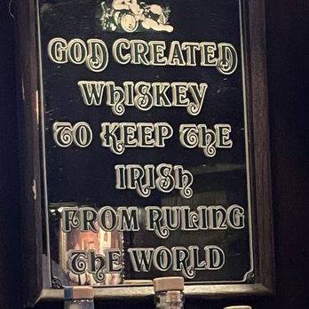 Miller's Pub - American Near Me - Chicago, Illinois