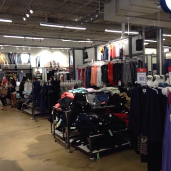 Old Navy - Men's Clothing Near Me - New Hyde Park, New York