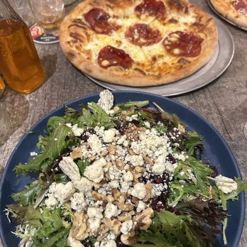 Colorado Boy Pizzeria & Brewery - Pizza Near Me - Montrose, Colorado
