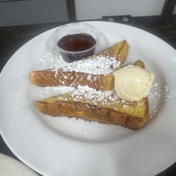 The Riverside Airport Cafe - French Toast - Cafes Near Me - Riverside, California The Riverside Airport Cafe - French Toast - Cafes Near Me - Riverside, California