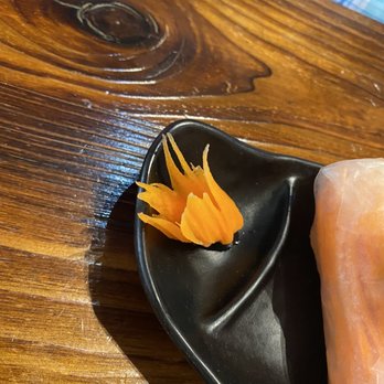 Lime Leaf - Decorative carrot - Thai Near Me - Spartanburg, South Carolina