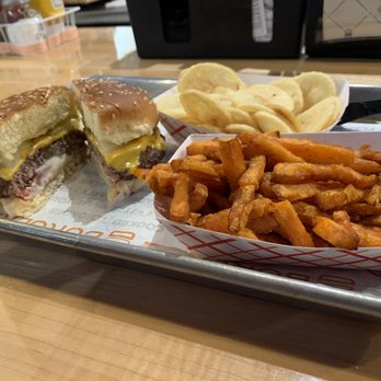 The Fusion Bar - Angus burger , French fries and potato fries - Burgers Near Me - Warrington, Pennsylvania The Fusion Bar - Angus burger , French fries and potato fries - Burgers Near Me - Warrington, Pennsylvania