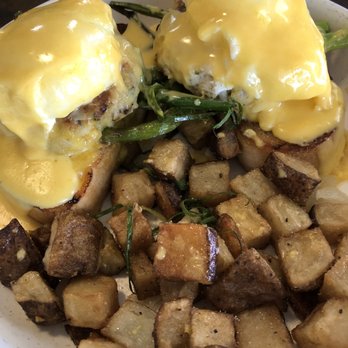 My Cafe - Crab cake eggs Benedict - Breakfast & Brunch Near Me - Kapolei, Hawaii My Cafe - Crab cake eggs Benedict - Breakfast & Brunch Near Me - Kapolei, Hawaii