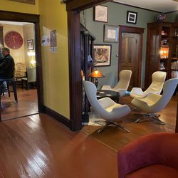 GlendAleHouse Brewery - Looking from front door towards bar