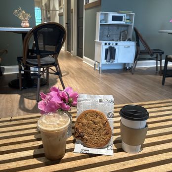 Providence Home + Garden - Shaken maple honey latte, cookie (warmed), maple sunrise latte - Coffee & Tea Near Me - Noblesville, Indiana