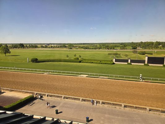 Keeneland Select by null
