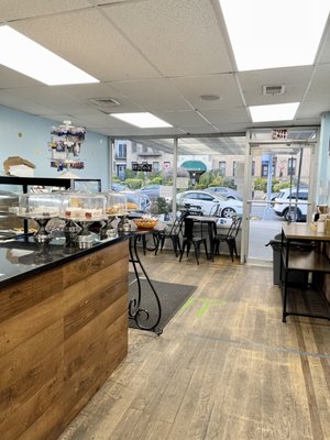 Cookies and Cream Pastry Shop by null