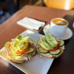 El Café - Healthy vegab with egg