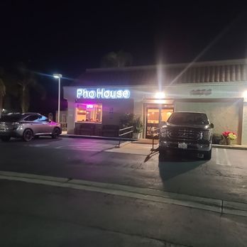 Pho House - Vietnamese Near Me - Vista, California