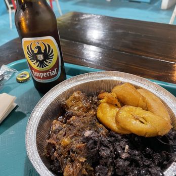 The Floribbean - Oxtails, ginger black beans & sweet plantains - Caribbean Near Me - St. Petersburg, Florida The Floribbean - Oxtails, ginger black beans & sweet plantains - Caribbean Near Me - St. Petersburg, Florida