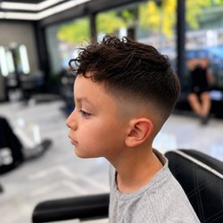 The Xclusive Club Barbershop - Kids haircut - JB