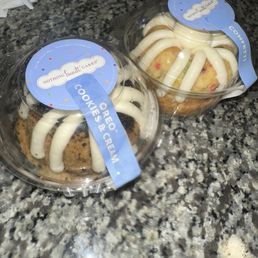 OREO® Cookies & Cream Bundtlet Birthday Presents Bundtinis® - Signature Assortment OREO® Cookies & Cream Bundtlet Birthday Presents Bundtinis® - Signature Assortment