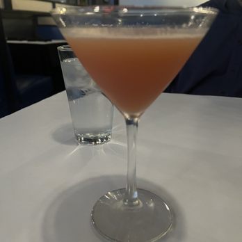 Choplin's Restaurant - Chopotini - too sweet for me, but my husband liked it - Seafood Near Me - Cornelius, North Carolina