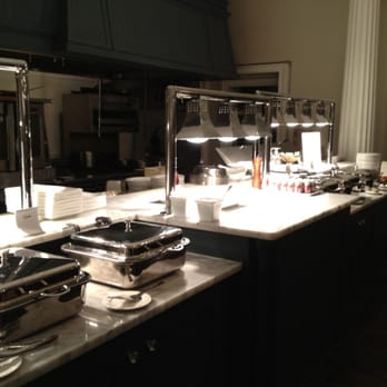 Omni - Breakfast buffet at Crystal Room - Venues & Event Spaces Near Me - Bedford, Pennsylvania